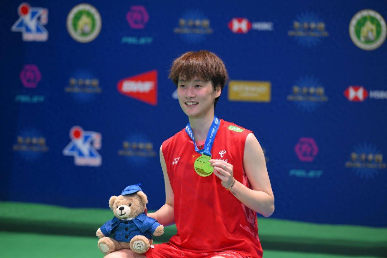 中国队横扫马来西亚队，陈雨菲关键制胜