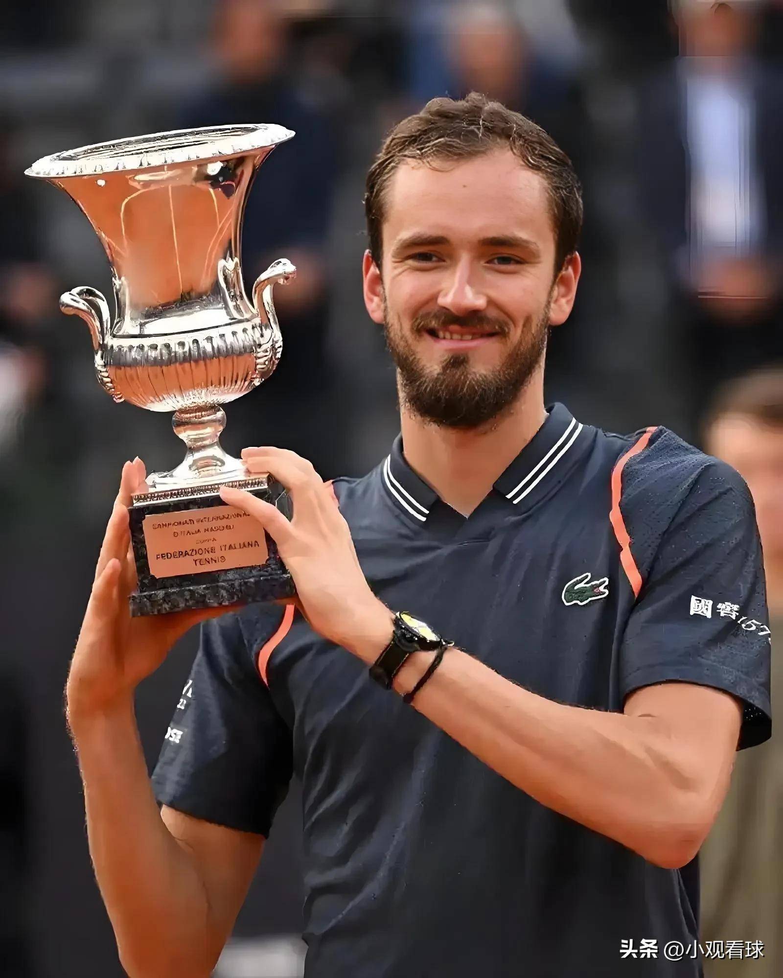 年终总决赛轻取美网，梅德韦杰夫惊艳四座