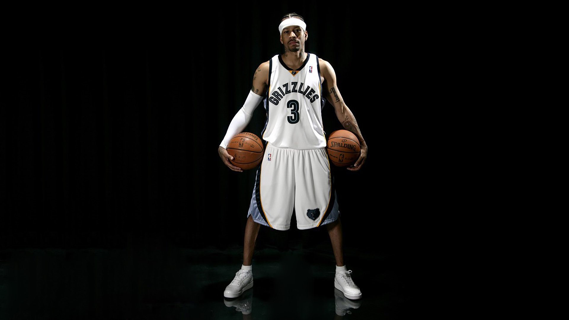 德甲争冠战之夜，拉梅洛连续得分拉开差距，奠定王座基石