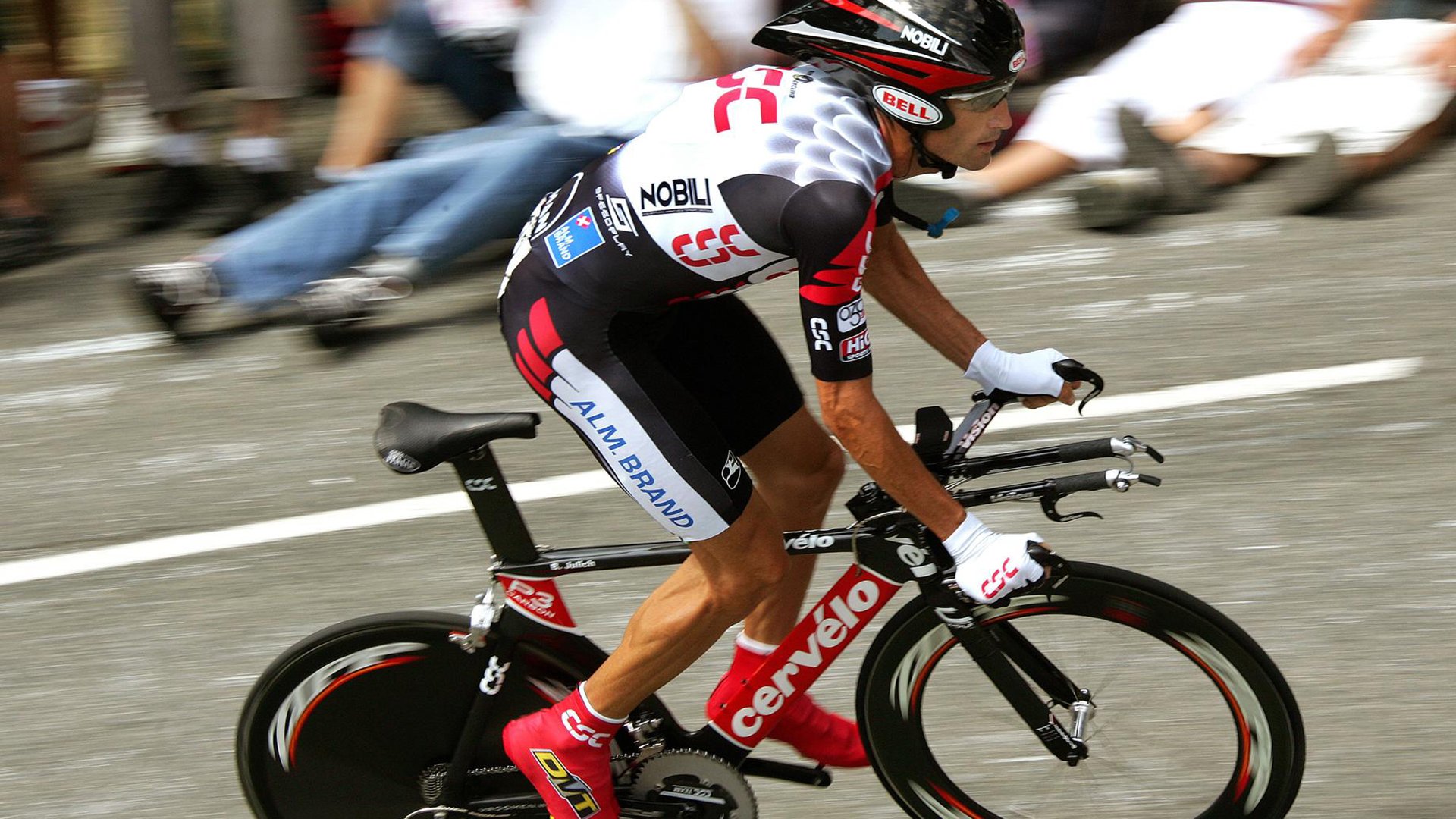 从澳网到温网，阿尔卡拉斯如何用翻盘艺术点燃赛场灵魂